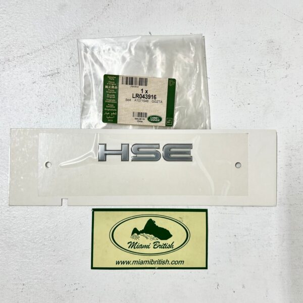 LAND ROVER TRUNK DECAL BADGE RANGE LR113642 GENUINE