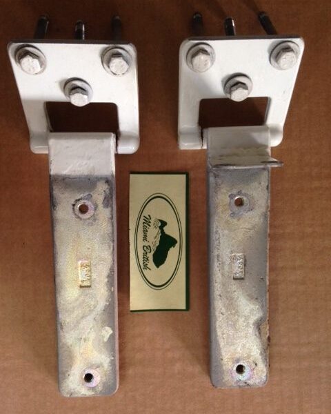 LAND ROVER BACK DOOR HINGES SET DISCOVERY 1 2 I II BHB700032 USED