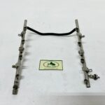 LAND ROVER FUEL SUPPLY MANIFOLD LR3 RANGE SPORT 06-09 RR 06-09 4.4L V8 LR002489 USED