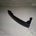 LAND ROVER FRONT REAR RH LH DOOR HANDLE LR2 LR3 LR4 LR020632 USED