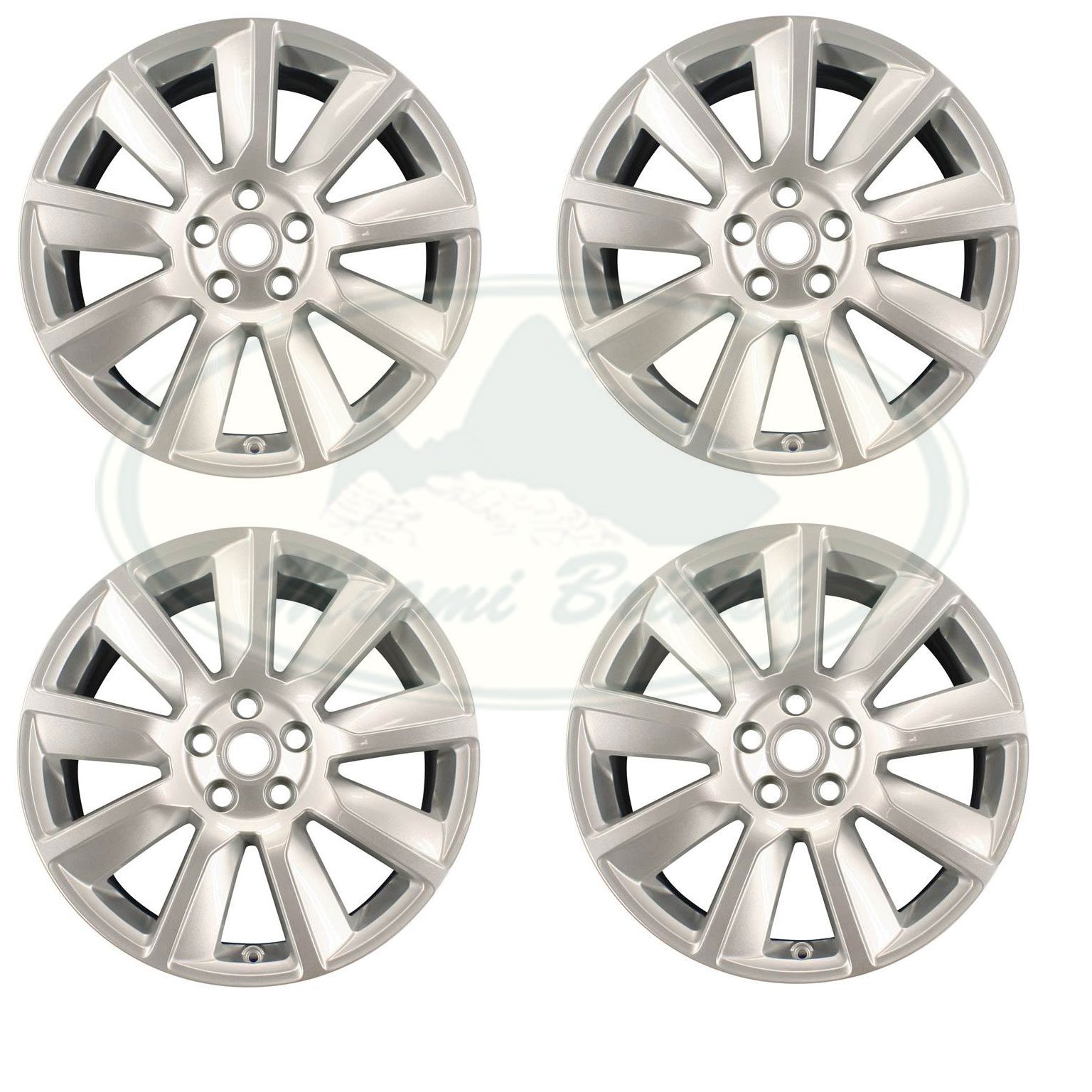 LR030172x4.jpg