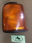 LAND ROVER FRONT TURN SIGNAL LIGHT RH DISCOVERY II 99-02 XBD100870 USED