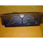 LAND ROVER SPEEDOMETER INSTRUMENT CLUSTER DISCOVERY II 99-02 YAC001570PMA USED