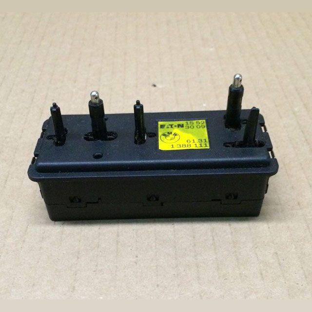 YUB101080-USED.jpg