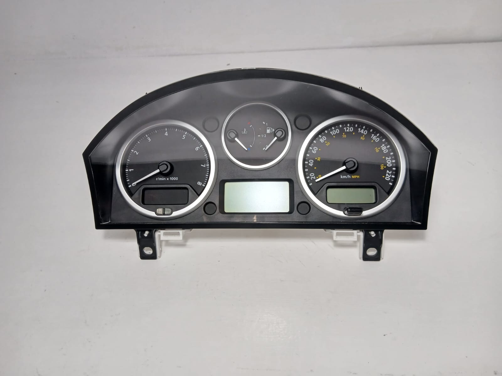 LR018485U 3