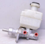 LAND ROVER MASTER CYLINDER & RESERVOIR RANGE SPORT LR4 LR014569 LR015518 USED